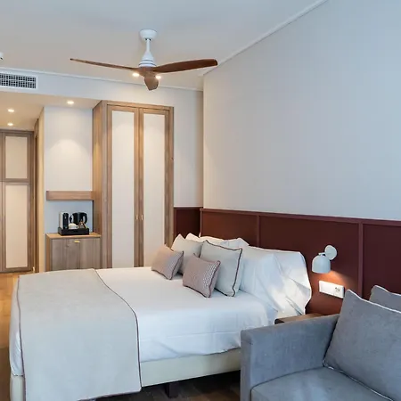 Hotel Well And 4*